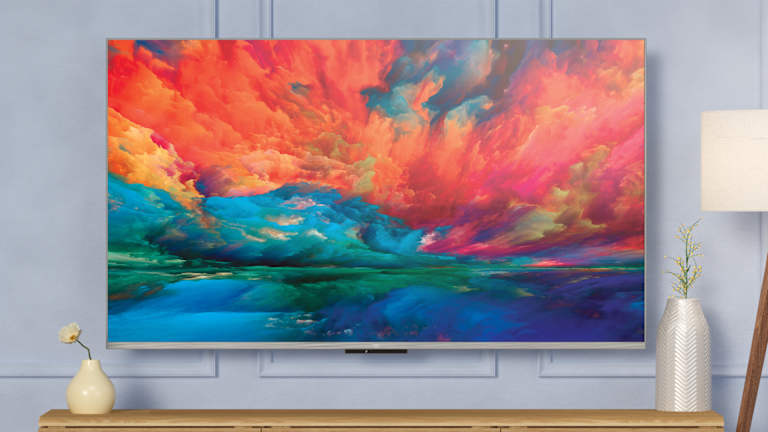 Amazon Is Tripling Down With the New Fire TV Omni QLED Sizes